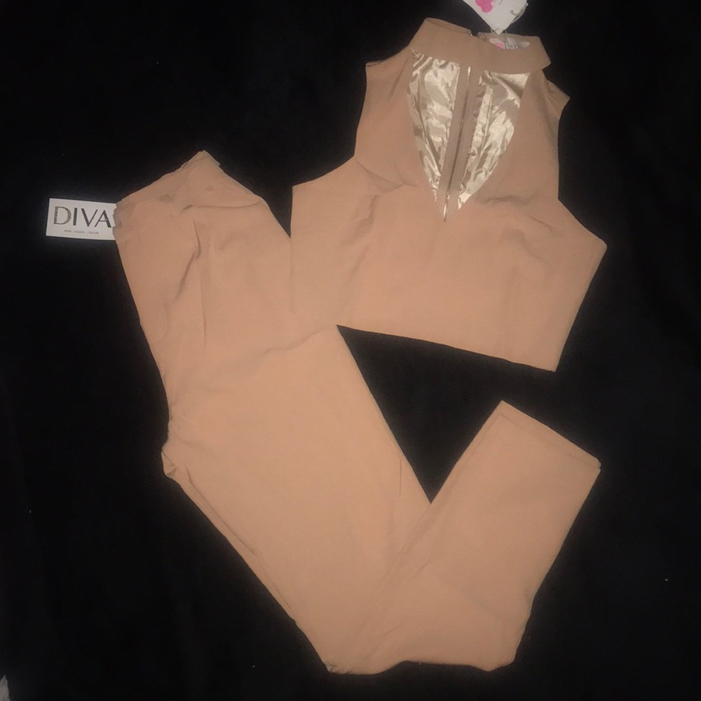 Fashion Nova beige two piece crop dressy suit set